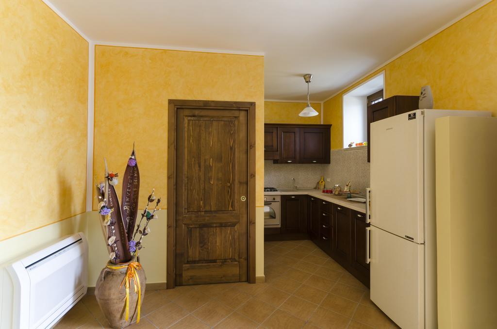 Al Casale Dei Nonni Bed & Breakfast Laureana Cilento Exterior photo